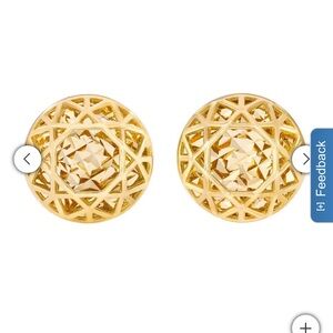 Elegant Gold Stud Earrings+ Certificate